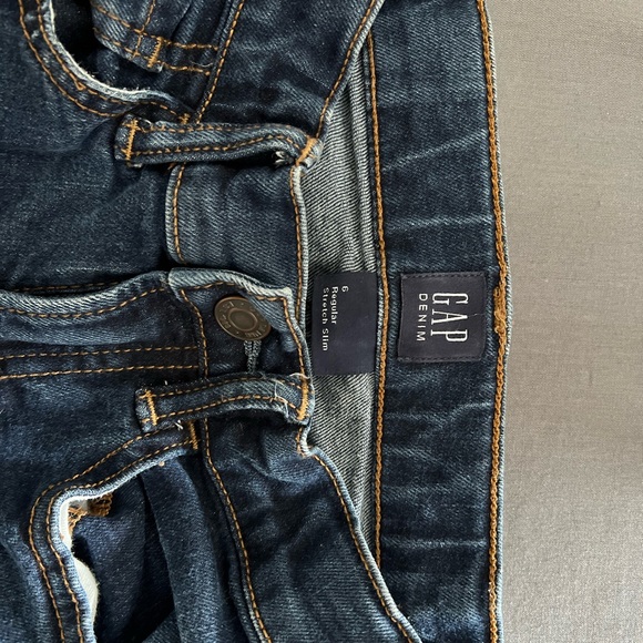 Boys Gap Size 6 regular slim jean in EUC - Picture 1 of 3